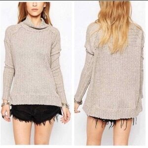Free People Clarissa Ribbed Knit Funnel Neck‎ Lightweight Tunic Sweater Size L